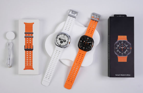 AMOLED W7 Ultra Robust Wireless Charging Smart Watch 3D-Menü mit Ai Dail SOS Funktion